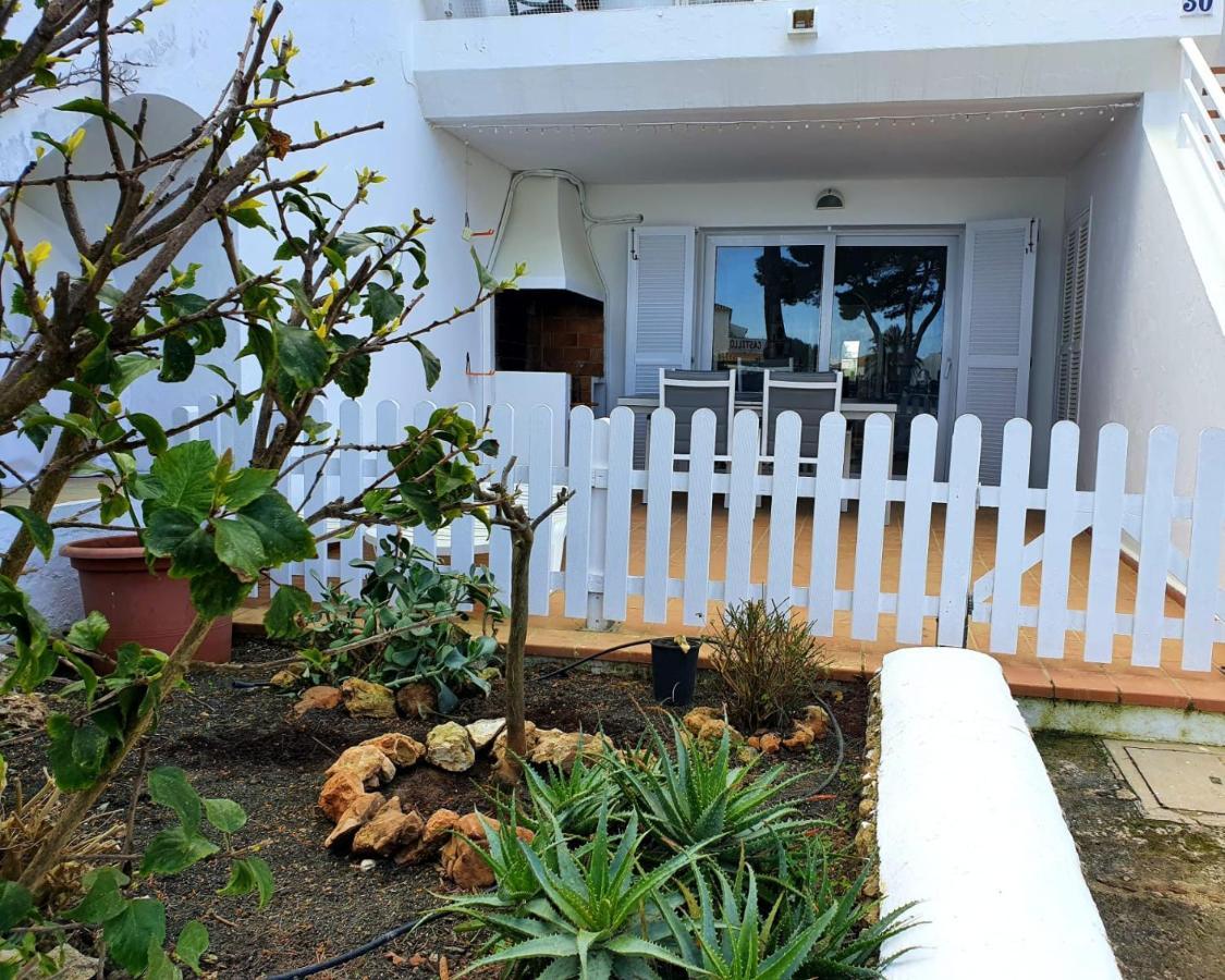 Villa Pilar Es Mercadal Exterior foto